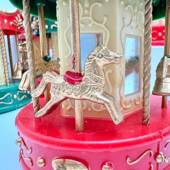 Vintage Christmas Carousel Horse Ornaments Set Of 7 - 4"x3" Red & Green - Picture 3 of 10
